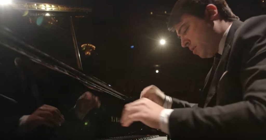 Balázs János plays Liszt: XII. Hungarian Rhapsody