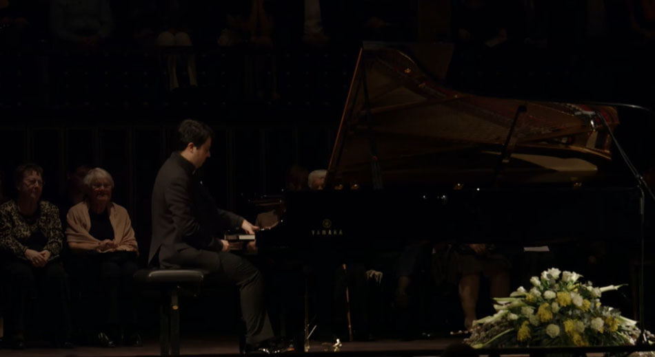 Balázs János plays Liszt: XII. Hungarian Rhapsody
